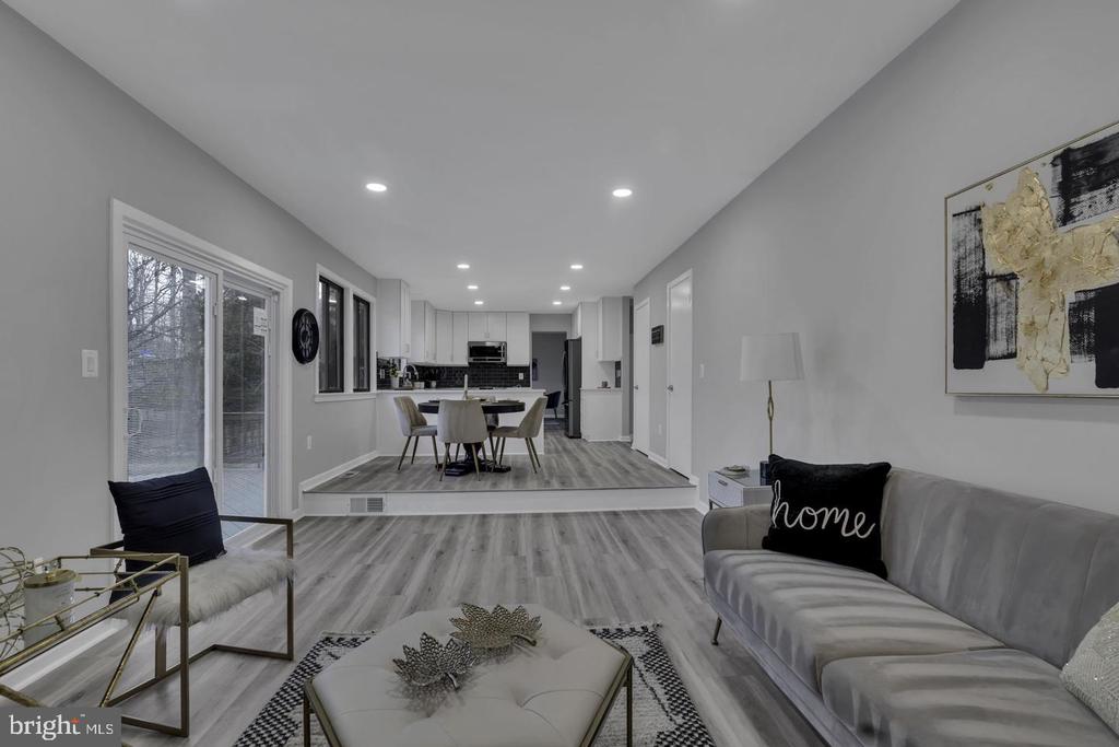 Residential Lease in FAIRFAX 4
