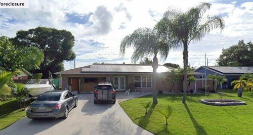 459 Se Asbury Lane, Port St. Lucie, FL, 34983 | Card Image