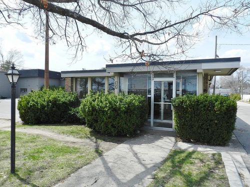 836 Hastings St, Traverse City, MI, 49686-3441 | Card Image