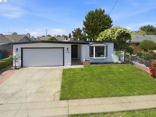 42655 Charleston Way, Fremont, CA, 94538-5501 | Card Image