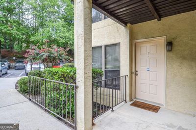 407 - 407 Coleraine Se, Condo with 2 bedrooms, 2 bathrooms and 2 parking in Smyrna GA | Image 1