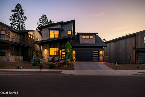 2595 S Cottonrose Ln, Flagstaff, AZ, 86005-5702 | Card Image