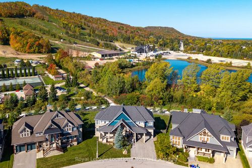 173 National Dr, Blue Mountains, ON, L9Y0B5 | Card Image