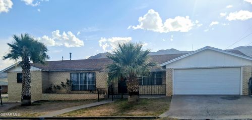 3031 Harrison Ave, El Paso, TX, 79930-4026 | Card Image