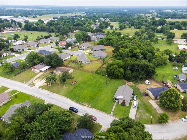 401 W Kleb St, Home with 0 bedrooms, 0 bathrooms and null parking in Caldwell TX | Image 14