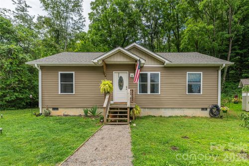 58 League Loop, Waynesville, NC, 28786-0299 | Card Image