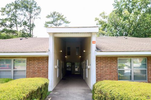 apt-b-110B Westcliff Cir, Warner Robins, GA, 31093-8862 | Card Image