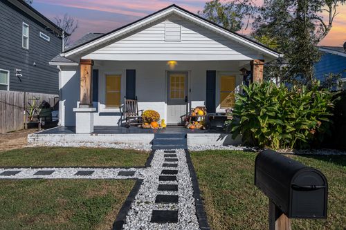 2016 10th Ave N, Nashville, TN, 37208-1516 | Card Image