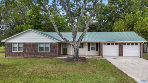 1019 Bearden St, Albertville, AL, 35950-6126 | Card Image
