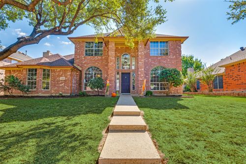 1502 Hamilton Dr, Cedar Hill, TX, 75104-1358 | Card Image