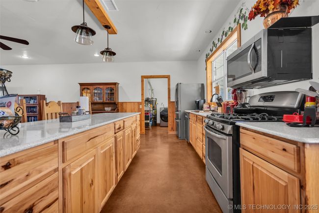 300 Nw 6 Th St, House other with 3 bedrooms, 2 bathrooms and null parking in Kingston OK | Image 22