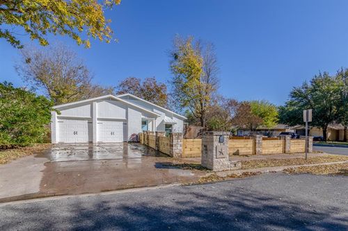 2516 Palo Verde Dr, Austin, TX, 78744-4447 | Card Image