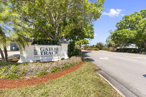 4163 Gator Trace Villas Cir, Fort Pierce, FL, 34982-6820 | Card Image