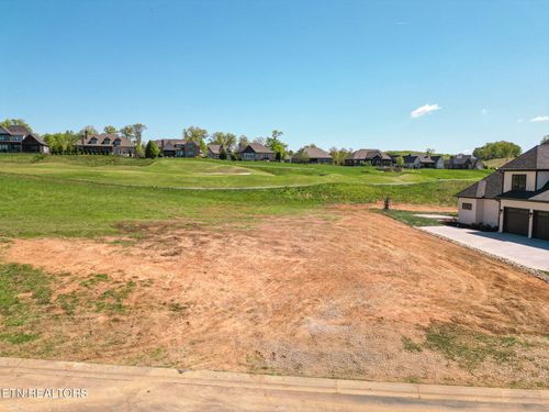 717 Starboard Dr, Lenoir City, TN, 37772-1479 | Card Image