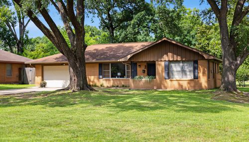 700 Barbara Street, Tomball, TX, 77375 | Card Image