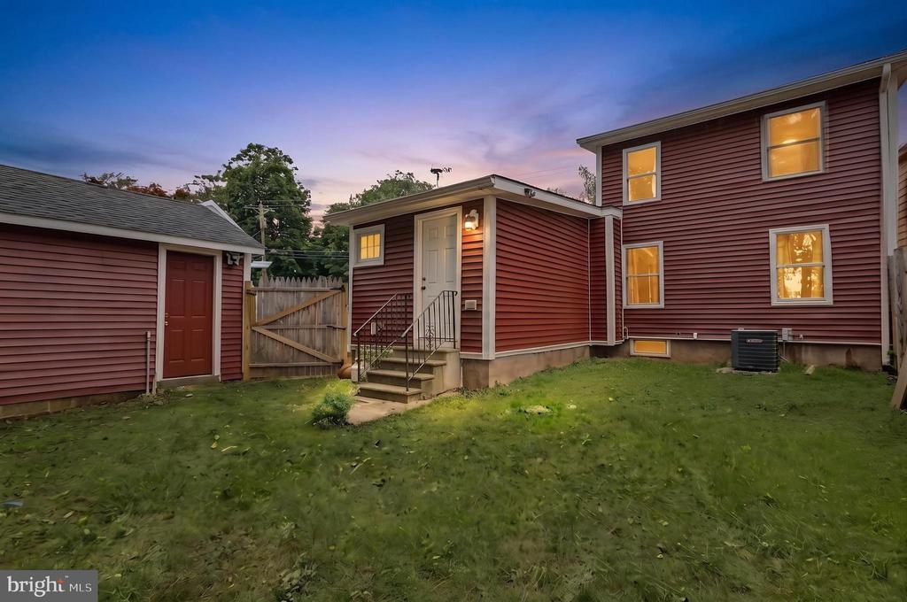 Residential in HAMILTON