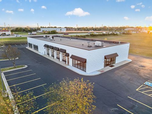 20700 Caton Farm Rd, Crest Hill, IL, 60403-1202 | Card Image