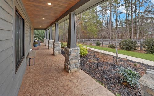 151 Methodist Park Ln, Hartwell, GA, 30643-7125 | Card Image