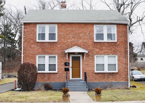 46 Faneuil St, Windsor, CT, 06095-4520 | Card Image