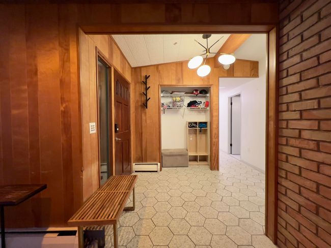 3431 E Pineview Dr, House other with 3 bedrooms, 2 bathrooms and null parking in Dexter MI | Image 5