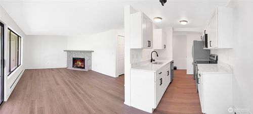 apt-9-3435 Auburn Way S, Auburn, WA, 98092-7251 | Card Image