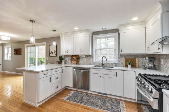 49 Beech Plum Dr, House other with 3 bedrooms, 2 bathrooms and null parking in Manchester NH | Image 11