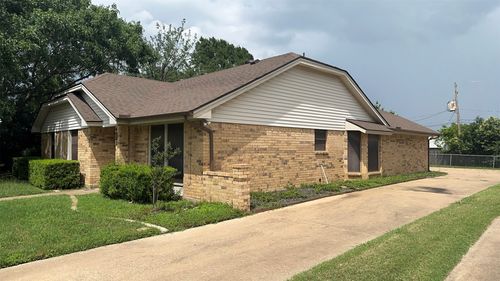 4008 Alava Dr, Fort Worth, TX, 76133-5517 | Card Image