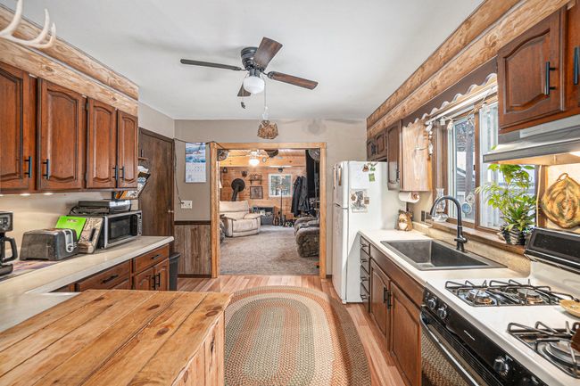 Kitchen 2 | Image 9