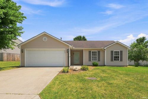 9804 La Mesa Drive, Fort Wayne, IN, 46825-1402 | Card Image