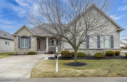 9 Hidden Creek Ct, Amherst, NY, 14221-1201 | Card Image