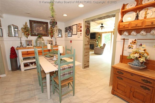 960 Grandview Rd, House other with 4 bedrooms, 3 bathrooms and null parking in Daniels WV | Image 19