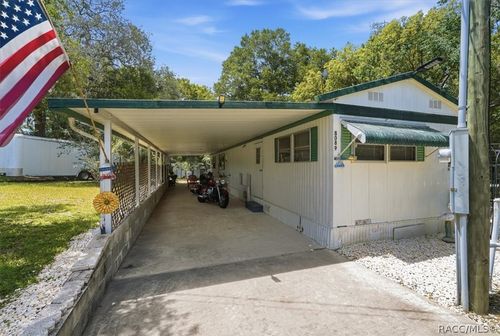 8089 E Skyline Ln, FLORAL CITY, FL, 34436-5623 | Card Image