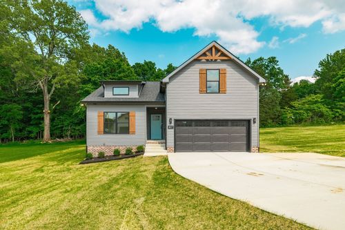 4017 Hereford Dr, Greenbrier, TN, 37073-2600 | Card Image