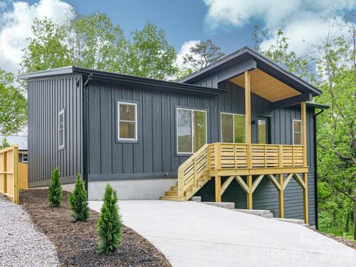 116 Shady Oak Dr, Asheville, NC, 28803-2721 | Card Image