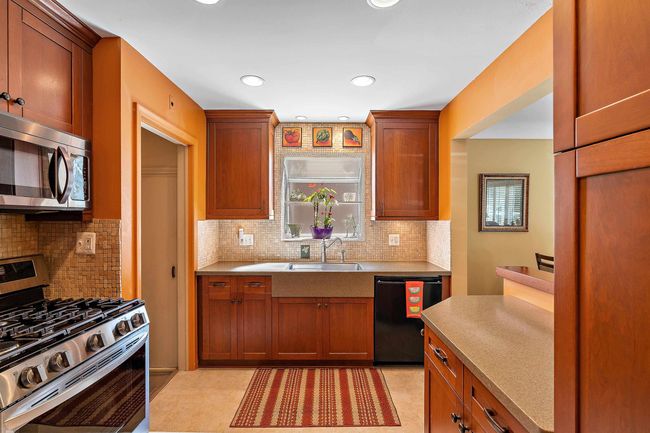 Kitchen | Image 9