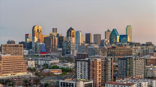 apt-832-3225 Turtle Creek Blvd, Dallas, TX, 75219-5465 | Card Image