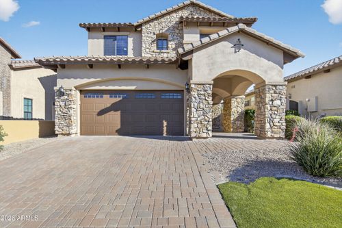 8724 E Ivy St, Mesa, AZ, 85207-4011 | Card Image