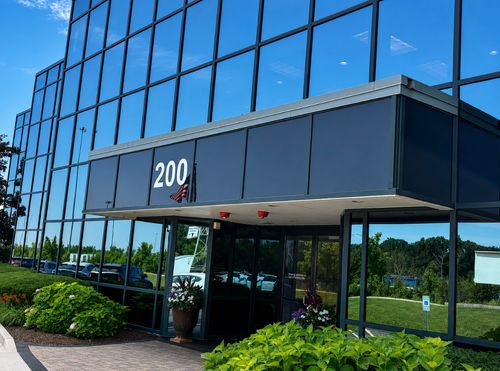 106-200 S Frontage Rd, Burr Ridge, IL, 60527-6916 | Card Image