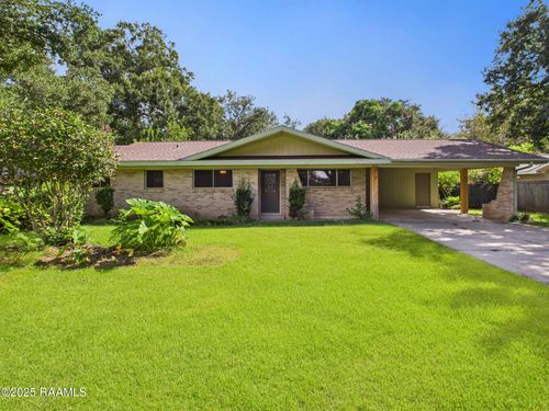 111 Kim Dr, Lafayette, LA, 70503-3837 | Card Image