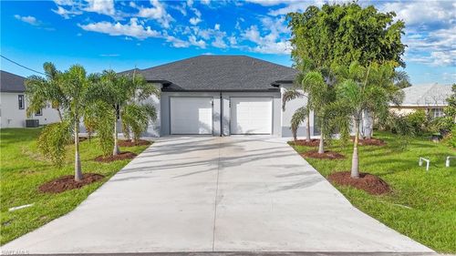 847 Duplex St E, Lehigh Acres, FL, 33974-0769 | Card Image