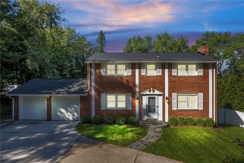 970 Beaver Grade Rd, Coraopolis, PA, 15108 | Card Image
