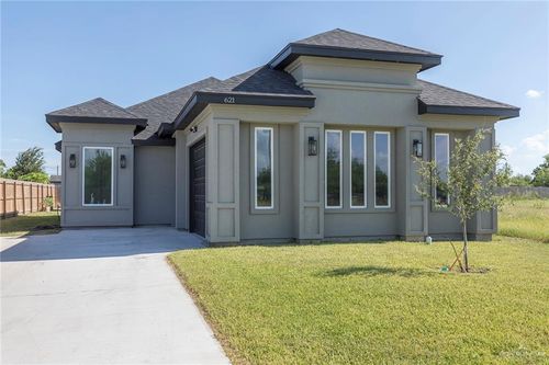 621 Tower Oak Dr, Alamo, TX, 78516-0677 | Card Image