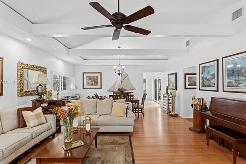 7801-7801 Sw 58th Ave, South Miami, FL, 33143-5503 | Card Image