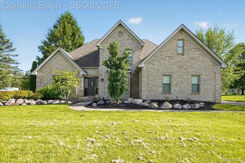 34604 Jesica Ln, New Boston, MI, 48164-9224 | Card Image