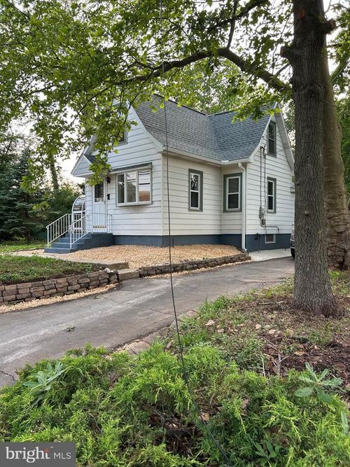 524 W Orvilla Rd, HATFIELD, PA, 19440-3654 | Card Image