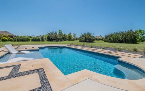 108 Buffalo Speedway, Liberty Hill, TX, 78642-4675 | Card Image