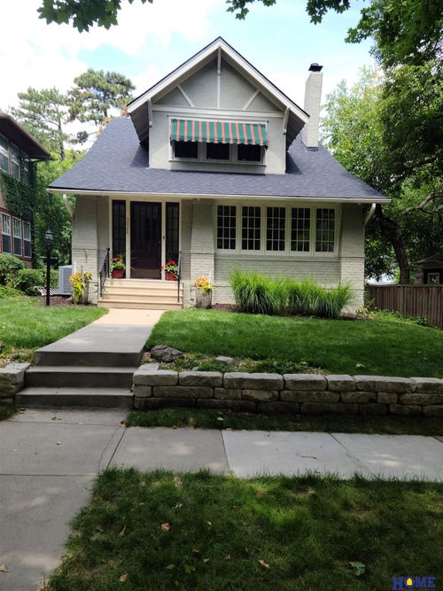 3028 Puritan Ave, Lincoln, NE, 68502-4228 | Card Image
