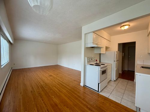 202-228 Manitoba Street, New Westminster, BC, V3L1J2 | Card Image