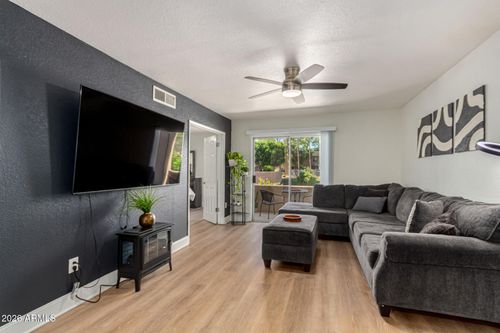 1133-5877 N Granite Reef Rd, Scottsdale, AZ, 85250-6209 | Card Image