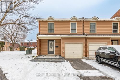 f-6 Arnold Dr, Ottawa, ON, K2H6V9 | Card Image